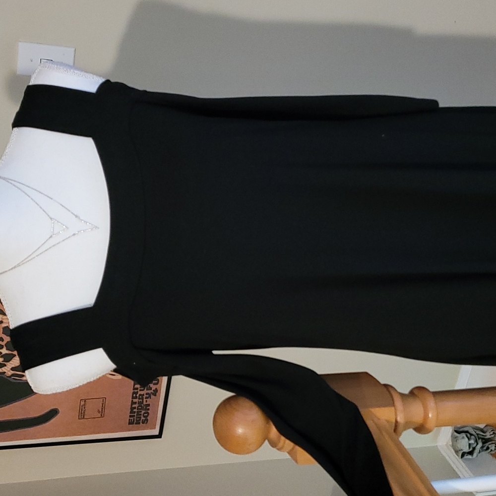 Lysse Cold Shoulder Top